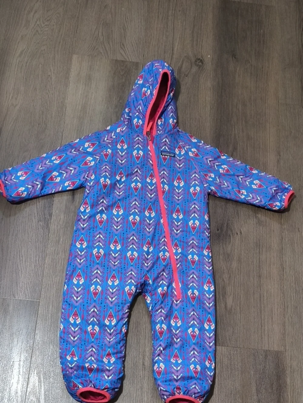 Patagonia Reversible Kids snow suit Onesie
